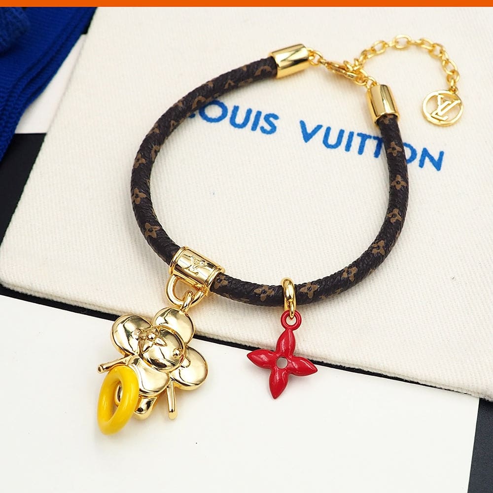 Louis Vuitton VIVIENNE POOL 18K Gold Bracelet