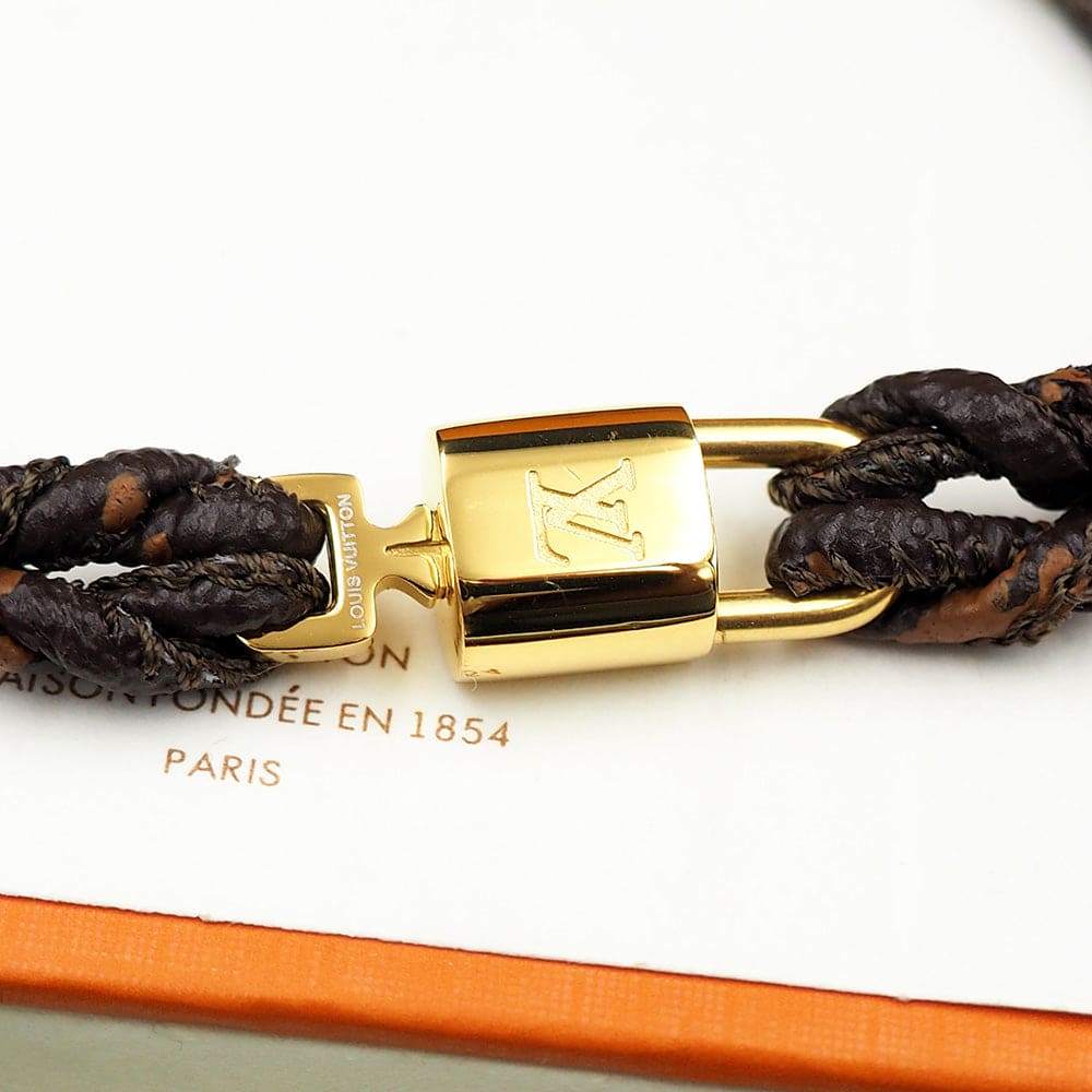 Louis Vuitton Lock It Again 18K Gold Bracelet