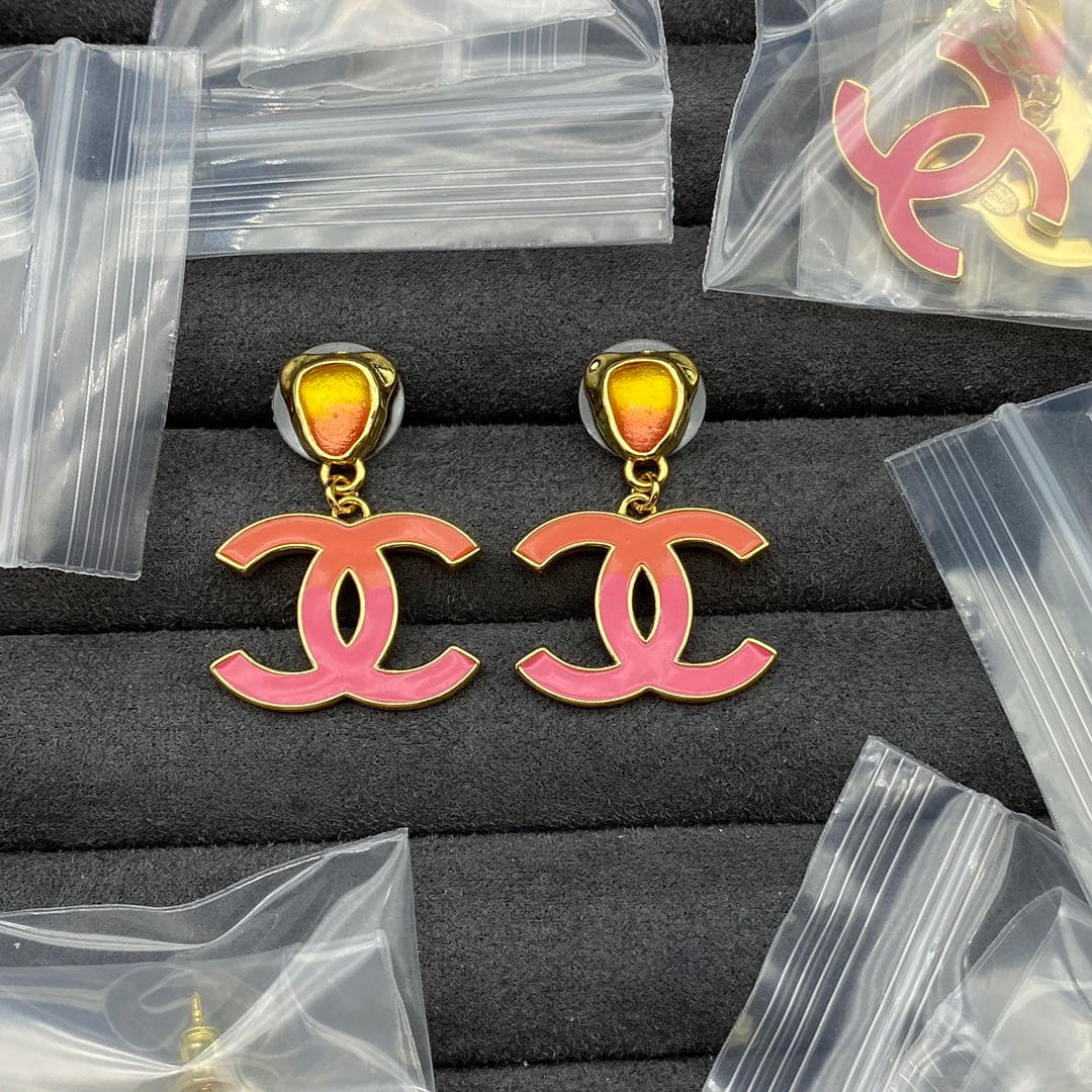 Chanel Classic Pink Dangle 18K Gold Earrings