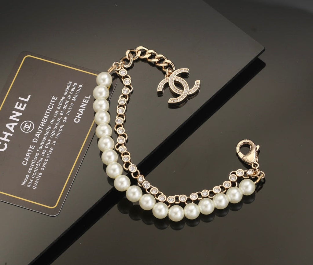 Chanel Pearls Chain 18K Gold Bracelet
