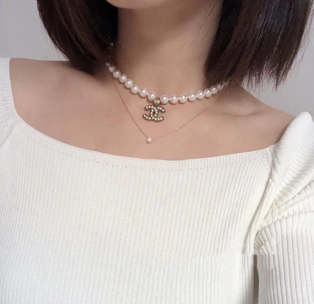 Chanel Diamonds Pearls 18K Gold Necklace