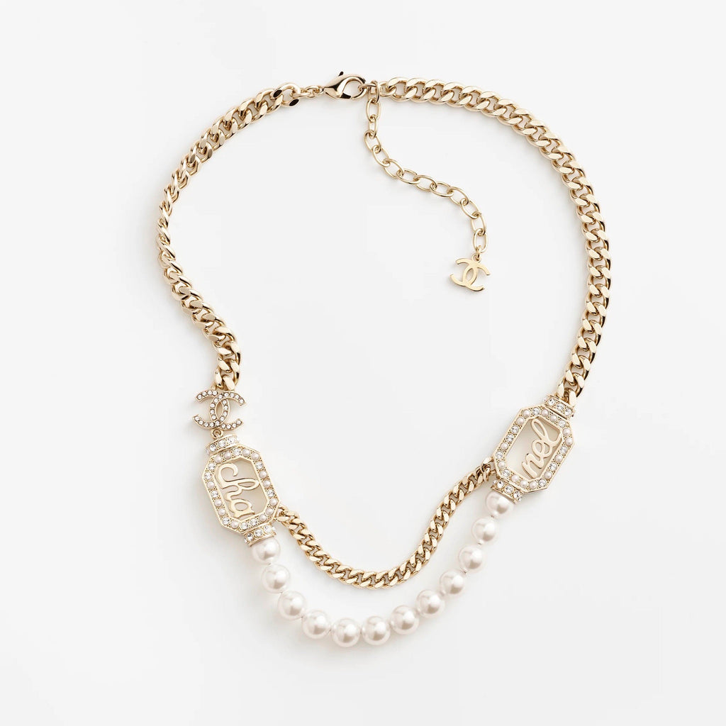 Chanel Diamonds 18K Gold Necklace