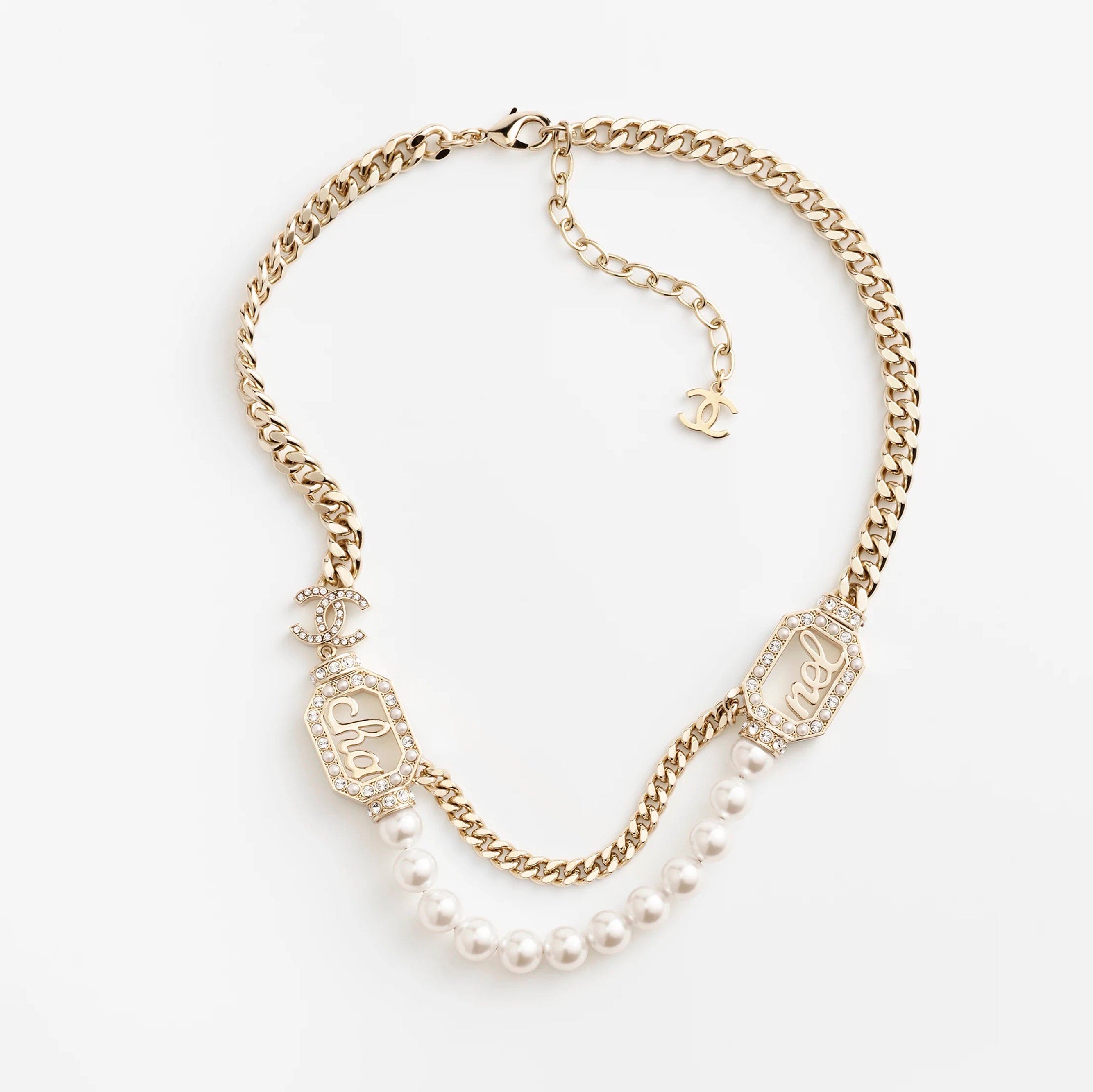 Chanel Diamonds 18K Gold Necklace