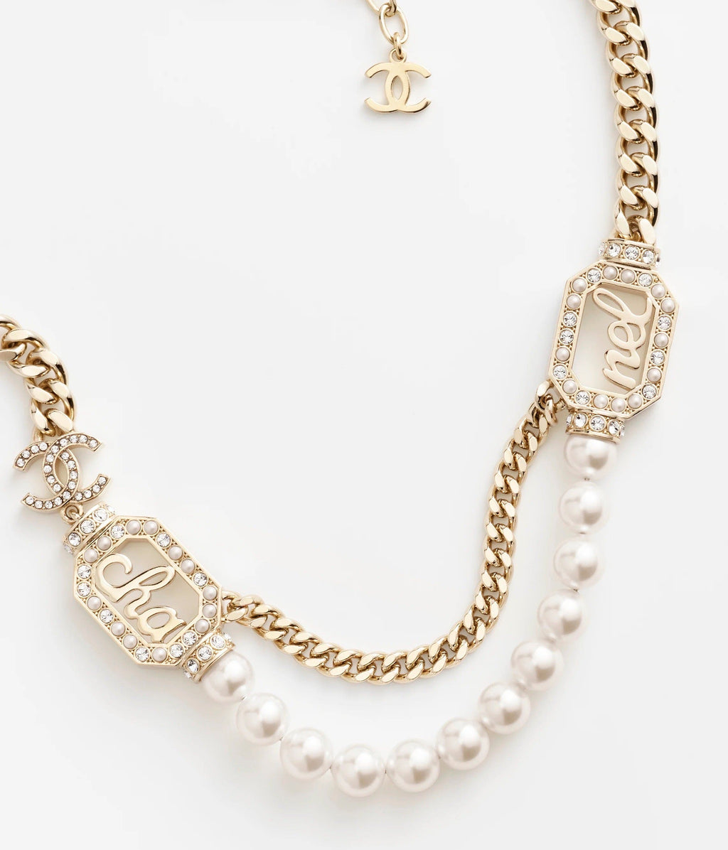 Chanel Diamonds 18K Gold Necklace