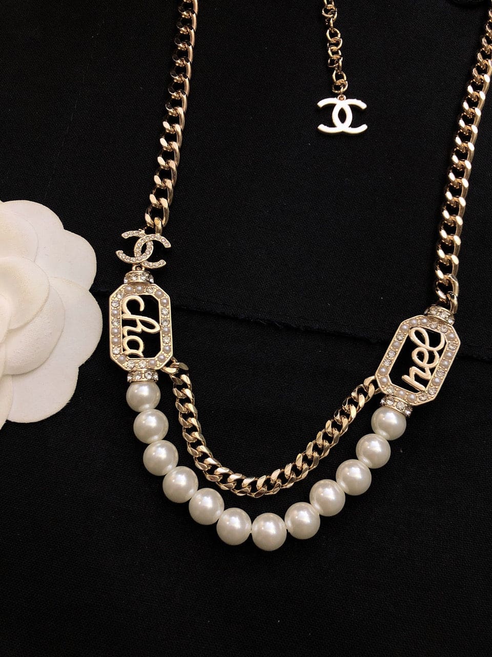 Chanel Diamonds 18K Gold Necklace