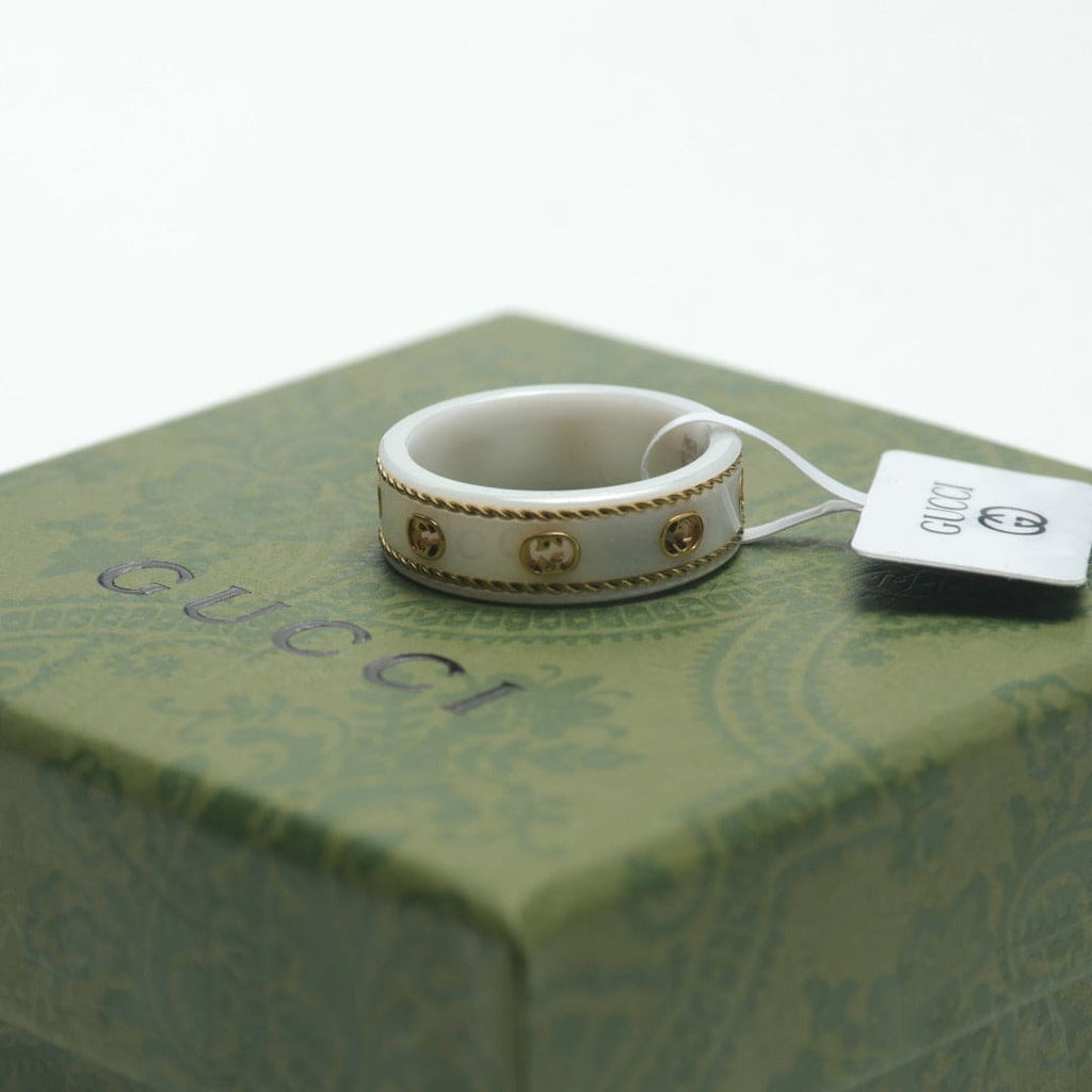Gucci Double Interlocking Gucci Icon White Zirconia 18K Gold Ring