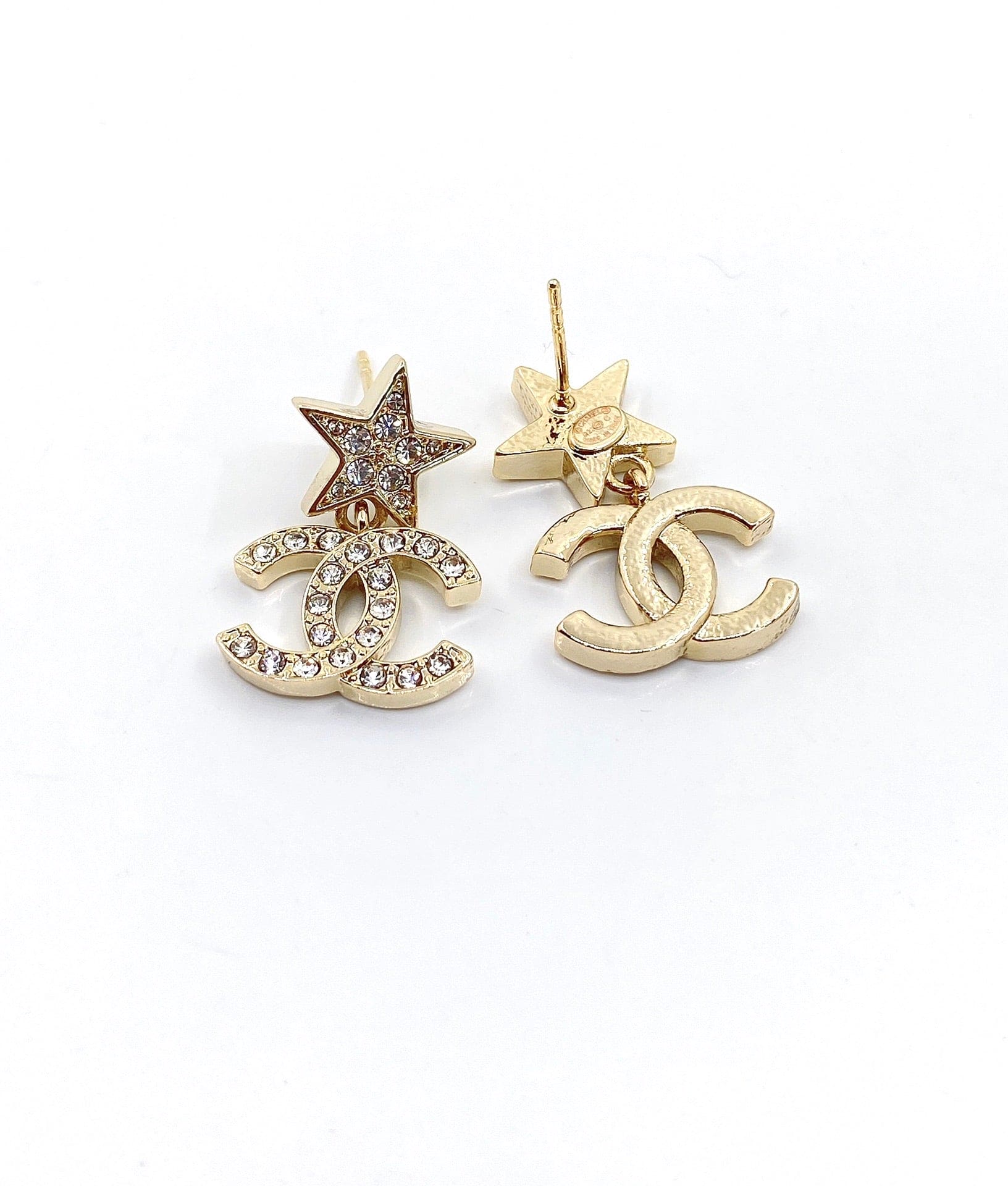 Chanel Star Diamond 18K Gold Earrings