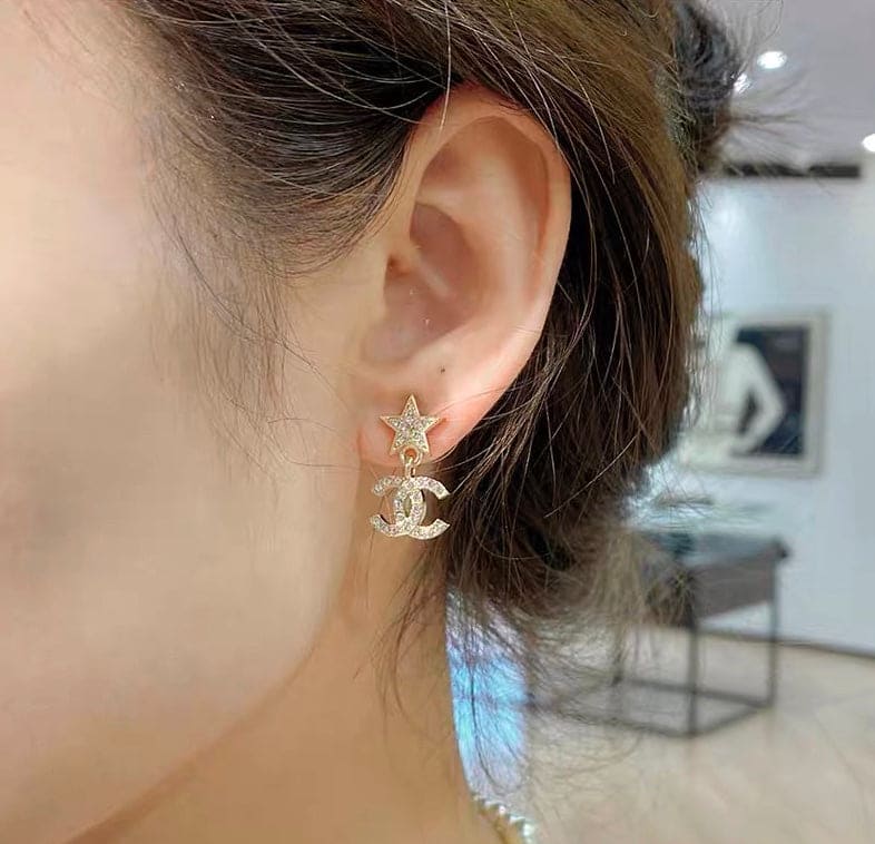 Chanel Star Diamond 18K Gold Earrings