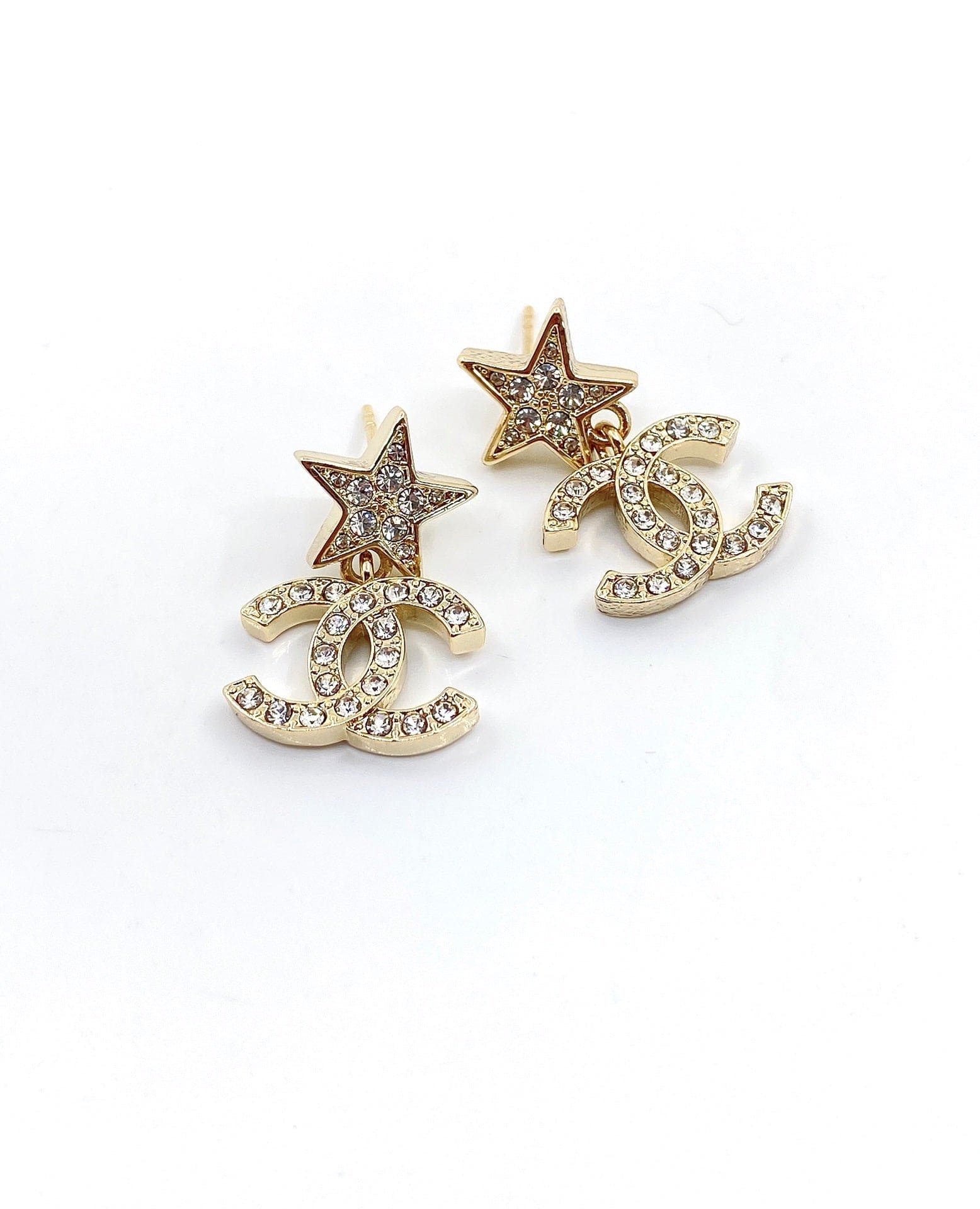 Chanel Star Diamond 18K Gold Earrings