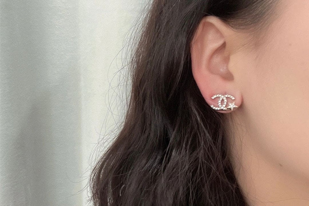 Chanel Star 18K Gold Earrings