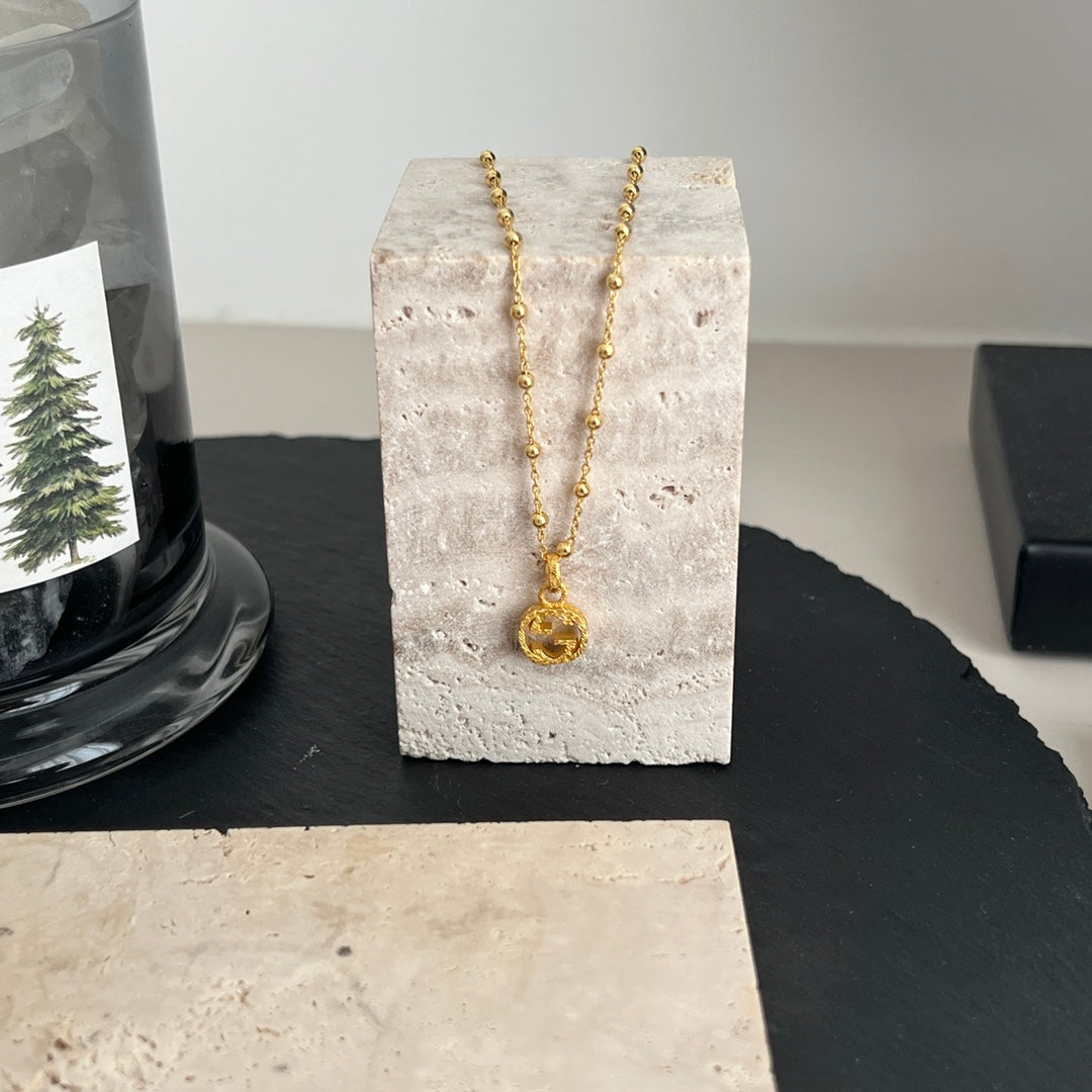 Gucci Double Interlocking Gucci 18K Gold Necklace