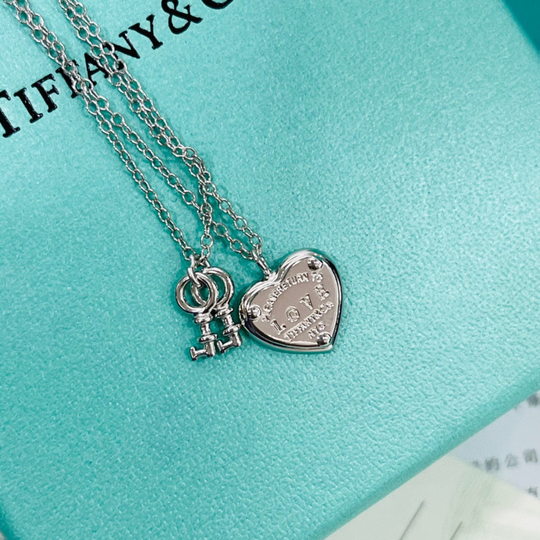 Tiffany Heart Tag Key 18K Gold Bracelet