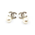 Chanel Pearls 18K Gold Earrings