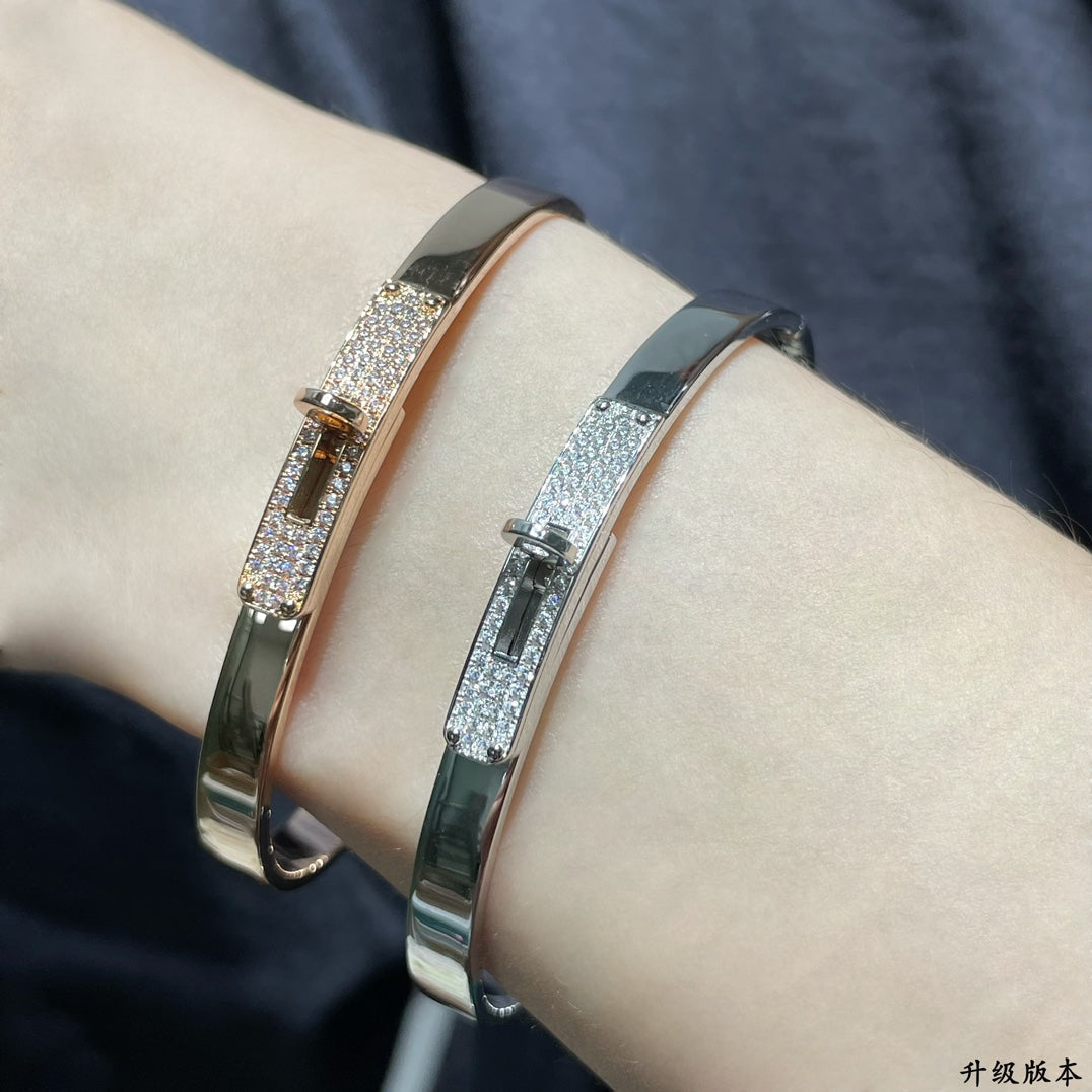 Hermes Kelly Small Model Diamond 18K Gold Bracelet