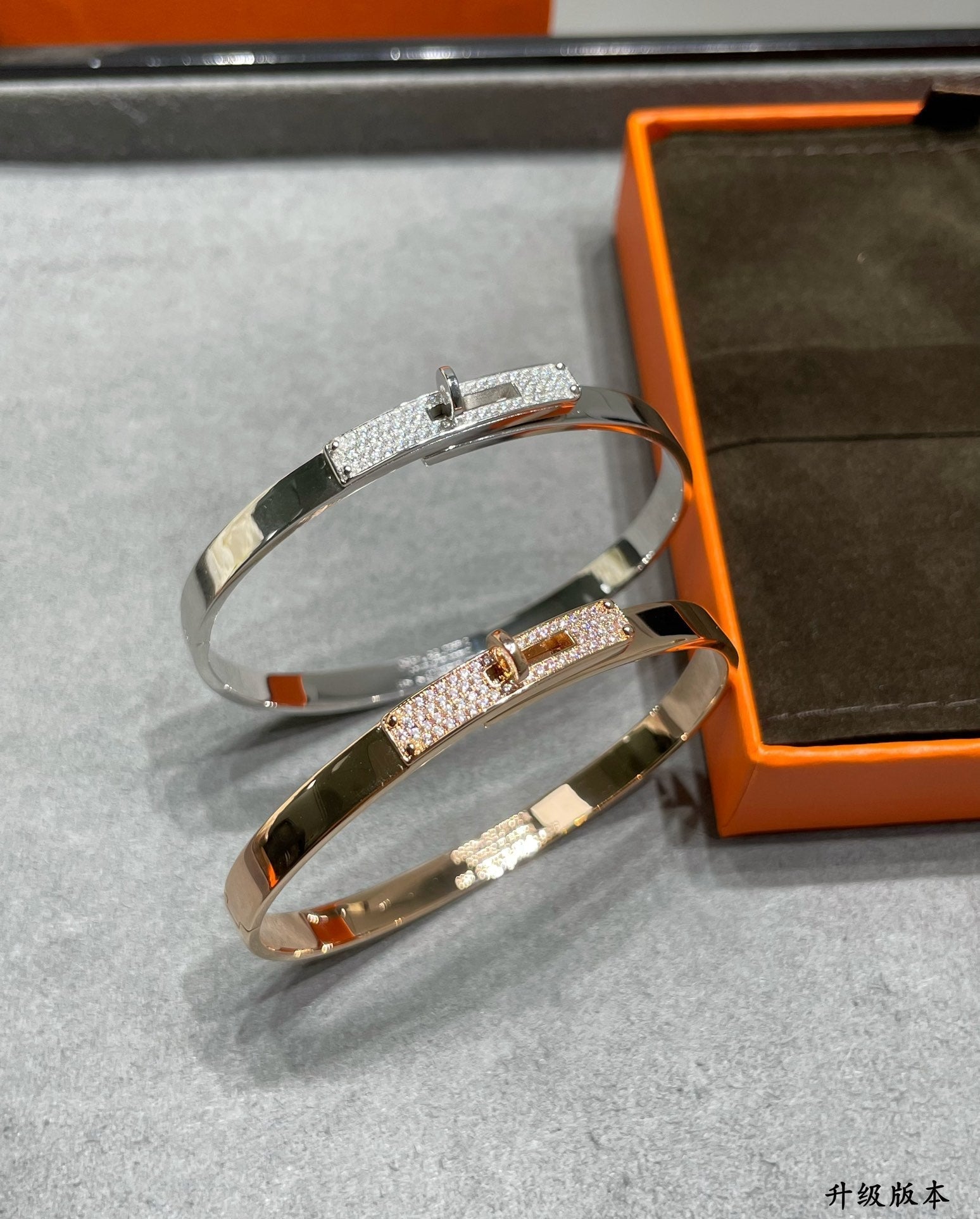 Hermes Kelly Small Model Diamond 18K Gold Bracelet