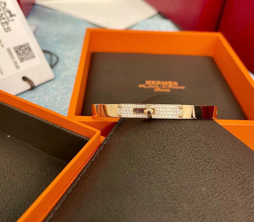 Hermes Kelly Small Model Diamond 18K Gold Bracelet