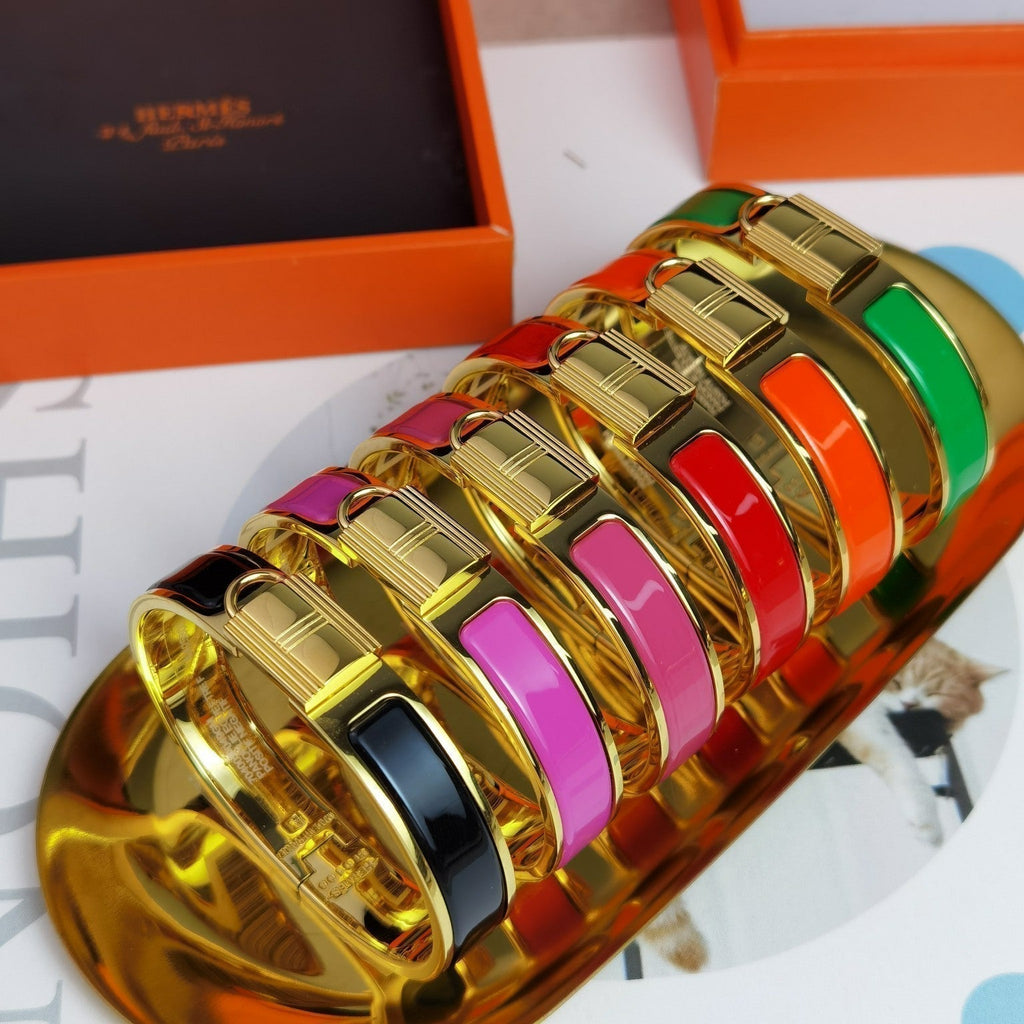 Hermes Clic Cadenas Pink 18K Gold Bracelet