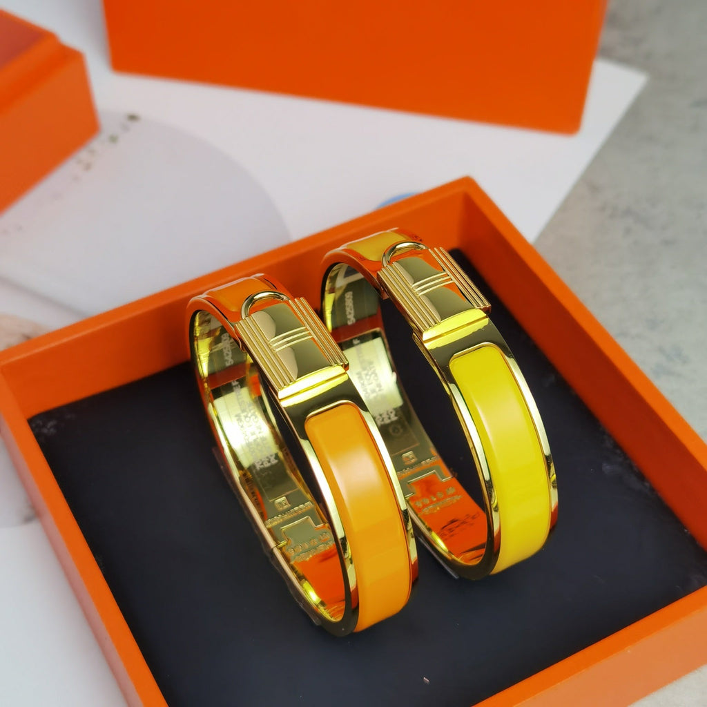 Hermes Clic Cadenas Orange 18K Gold Bracelet