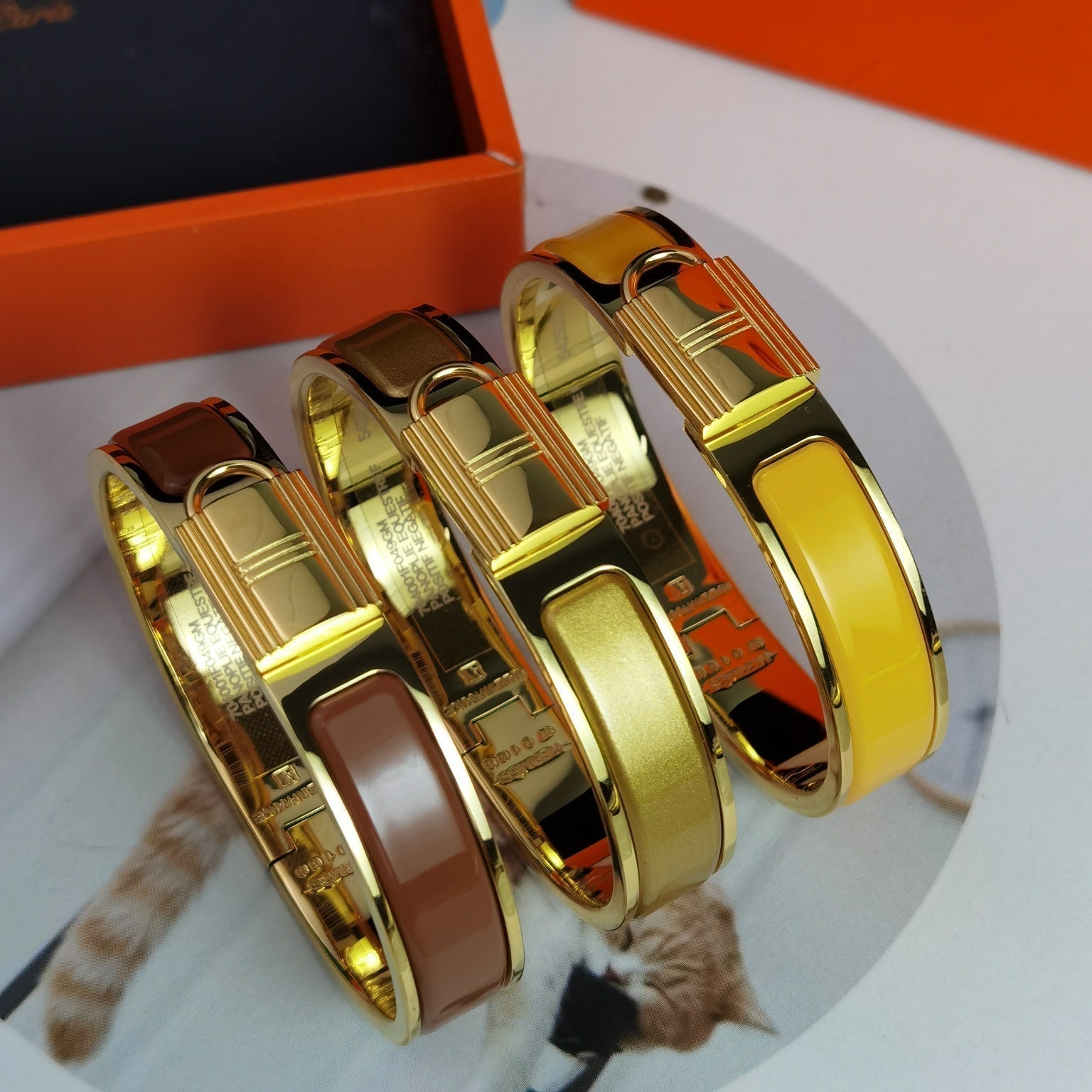 Hermes Clic Cadenas Yellow 18K Gold Bracelet