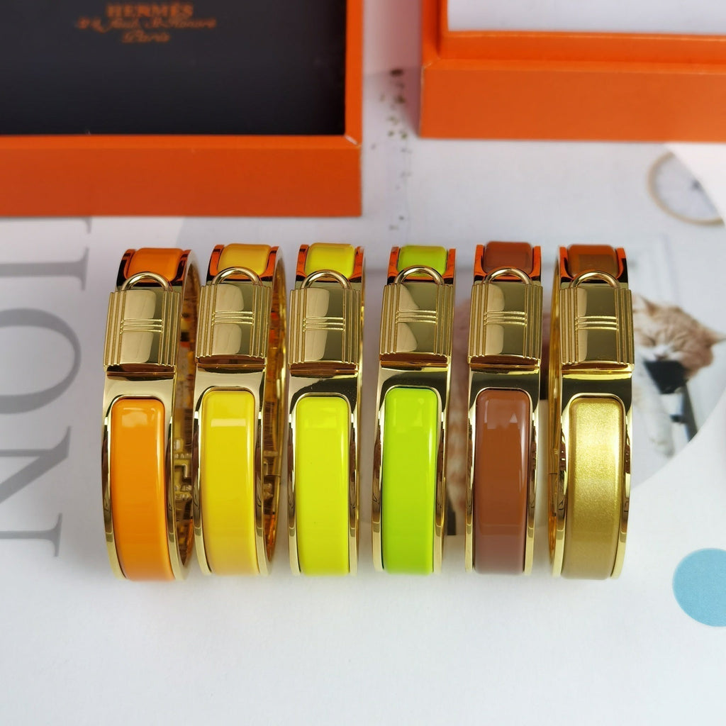 Hermes Clic Cadenas Orange 18K Gold Bracelet