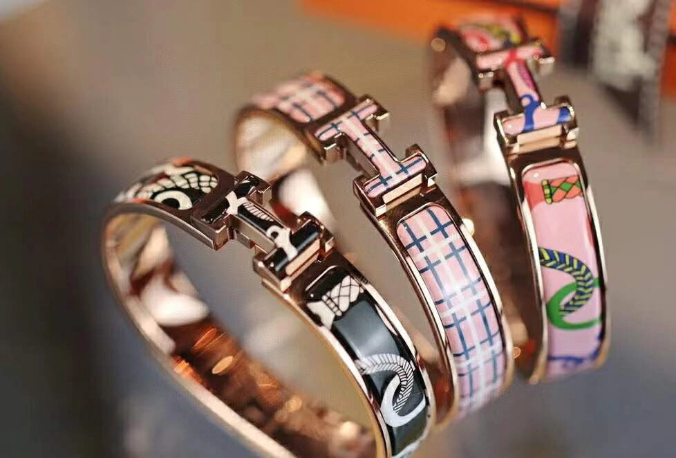 Hermes Clic Panoplie Equestre Black 18K Gold Bracelet