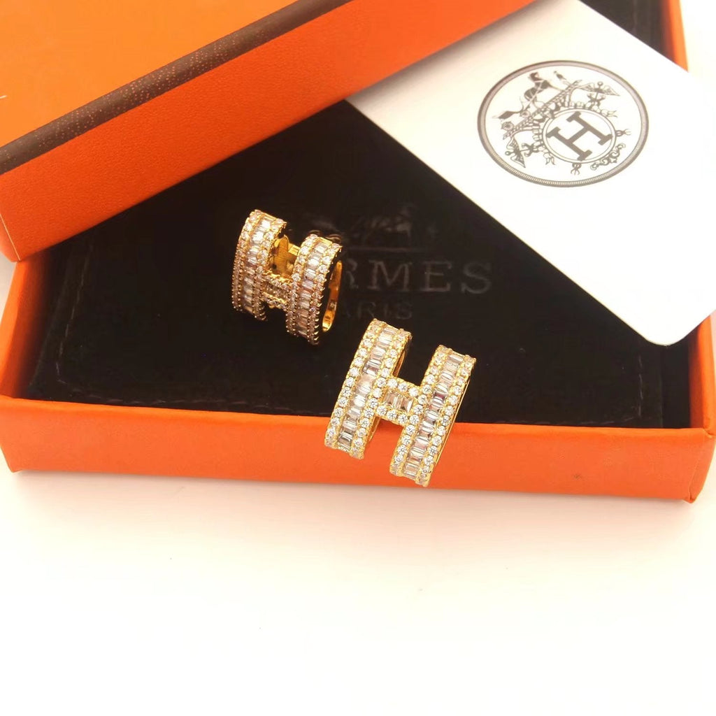 Hermes Pop Diamonds 18K Gold Earrings