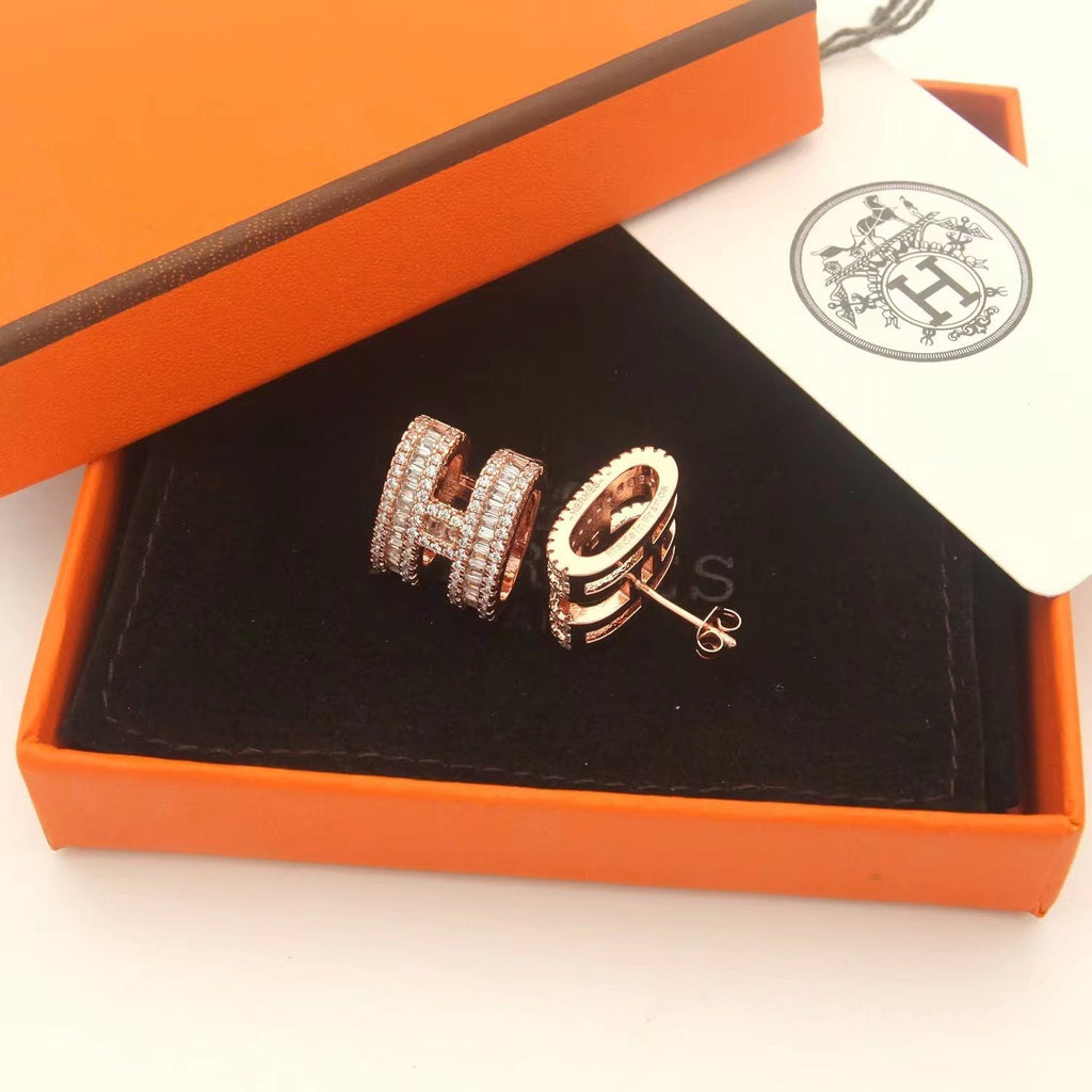 Hermes Pop Diamonds 18K Gold Earrings