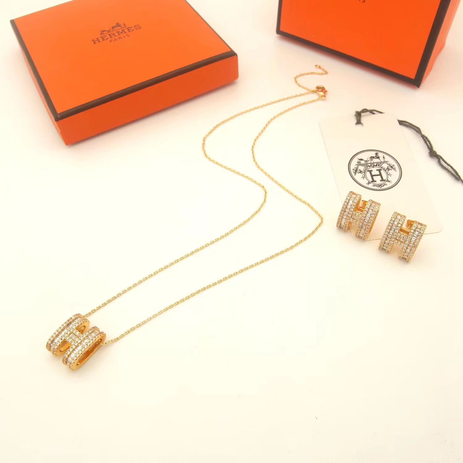 Hermes Pop Diamonds 18K Gold Earrings
