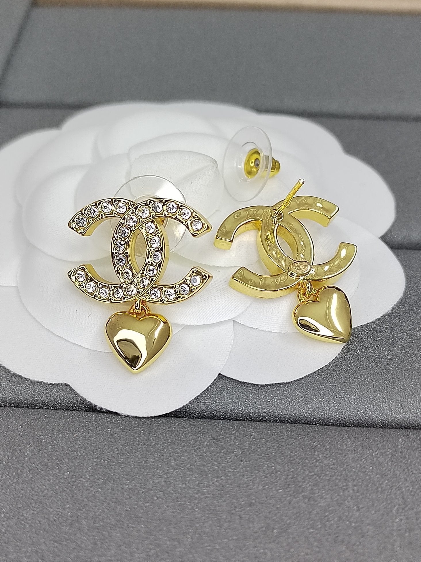 Chanel Classic Diamond Heart 18K Gold Earrings