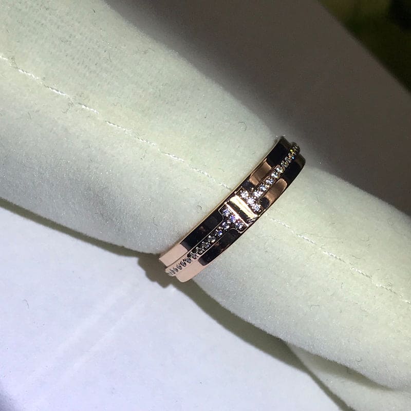 Tiffany Narrow Diamond 18K Rose Gold Ring