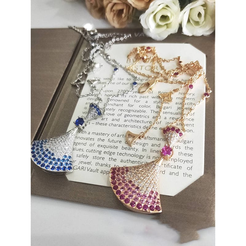 Bvlgari DIVAS' DREAM Blue Diamonds 18K Gold Necklace