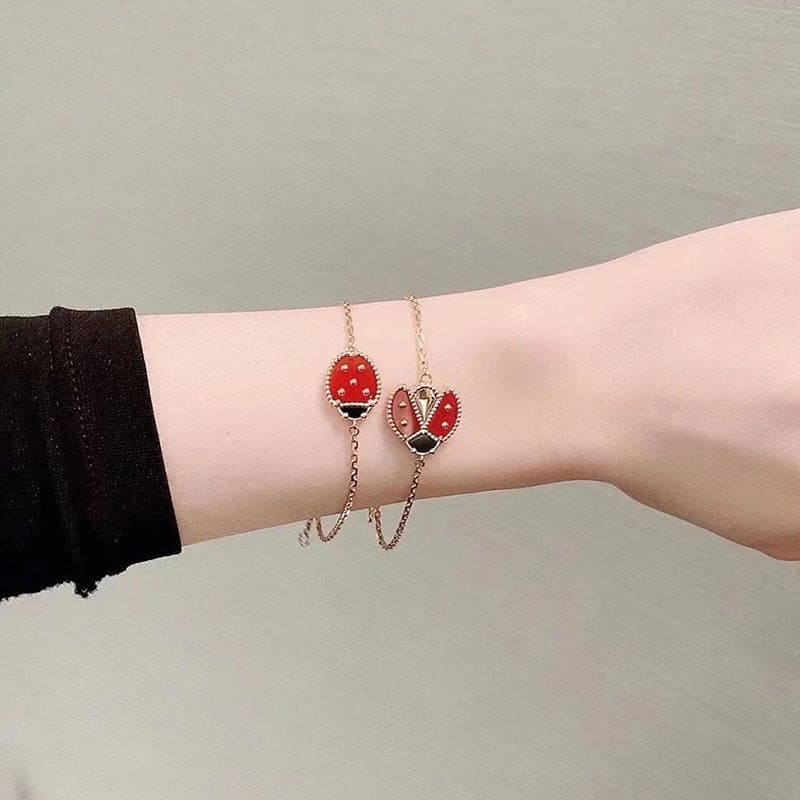 Lucky Spring Clover 18K Gold Bracelet