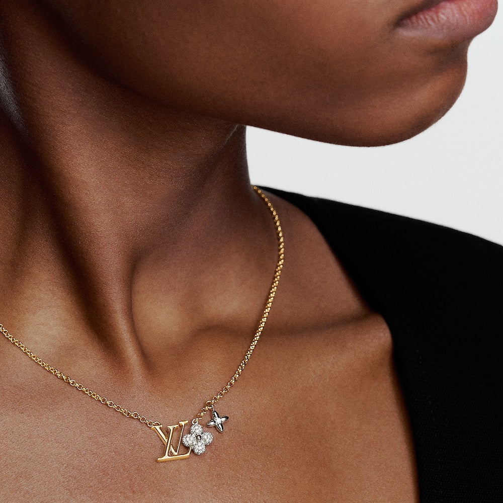 Louis Vuitton Gram 18K Gold Necklace
