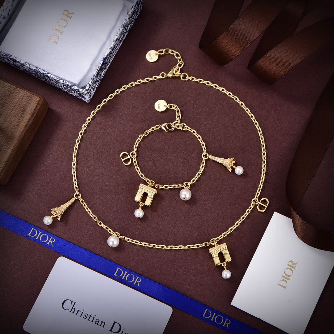Dior Plan De Paris 18K Gold Necklace