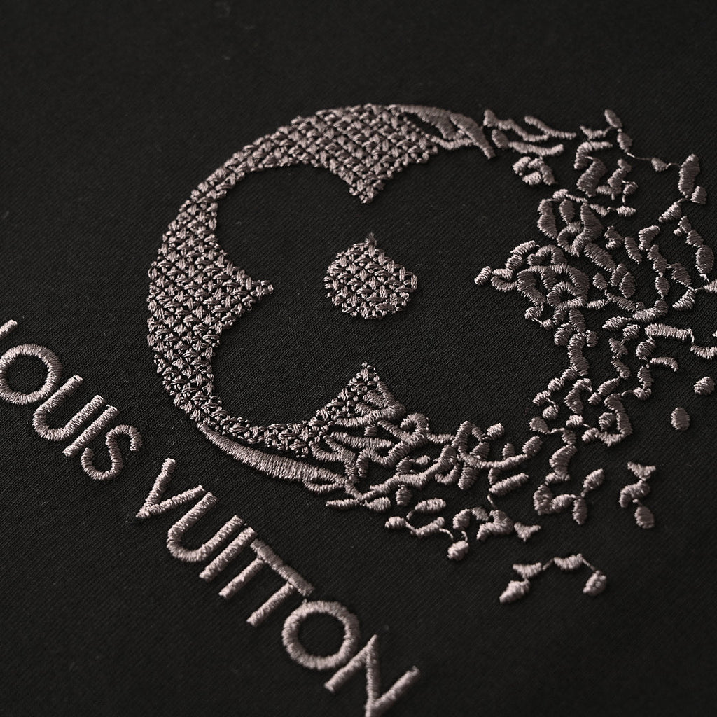 Louis Vuitton "Afterimage" Clover Embroidery Crewneck T-Shirt - product image 4