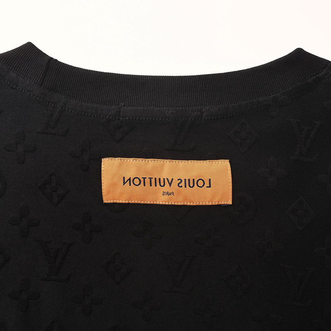 Louis Vuitton LV Mountain Velvet Jacquard T-Shirt - product image 5