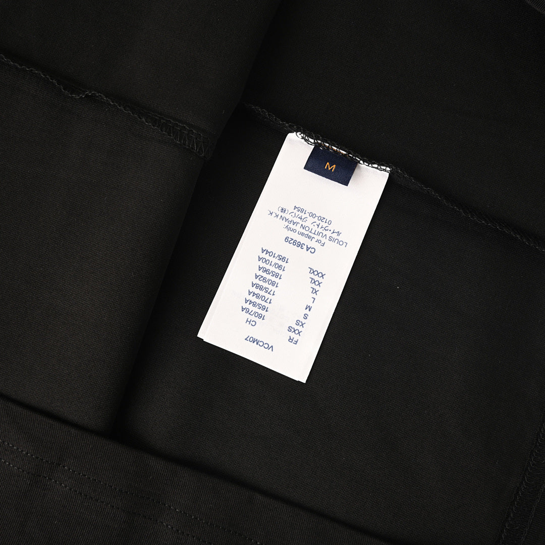 Louis Vuitton (LV) Employee-Exclusive Puff-Print Short-Sleeve T-Shirt - product image 6