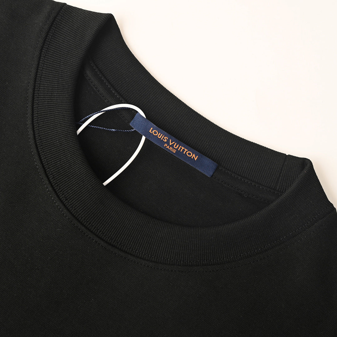 Louis Vuitton Gradient Shoulder-Letter Short-Sleeve T-Shirt - product image 4