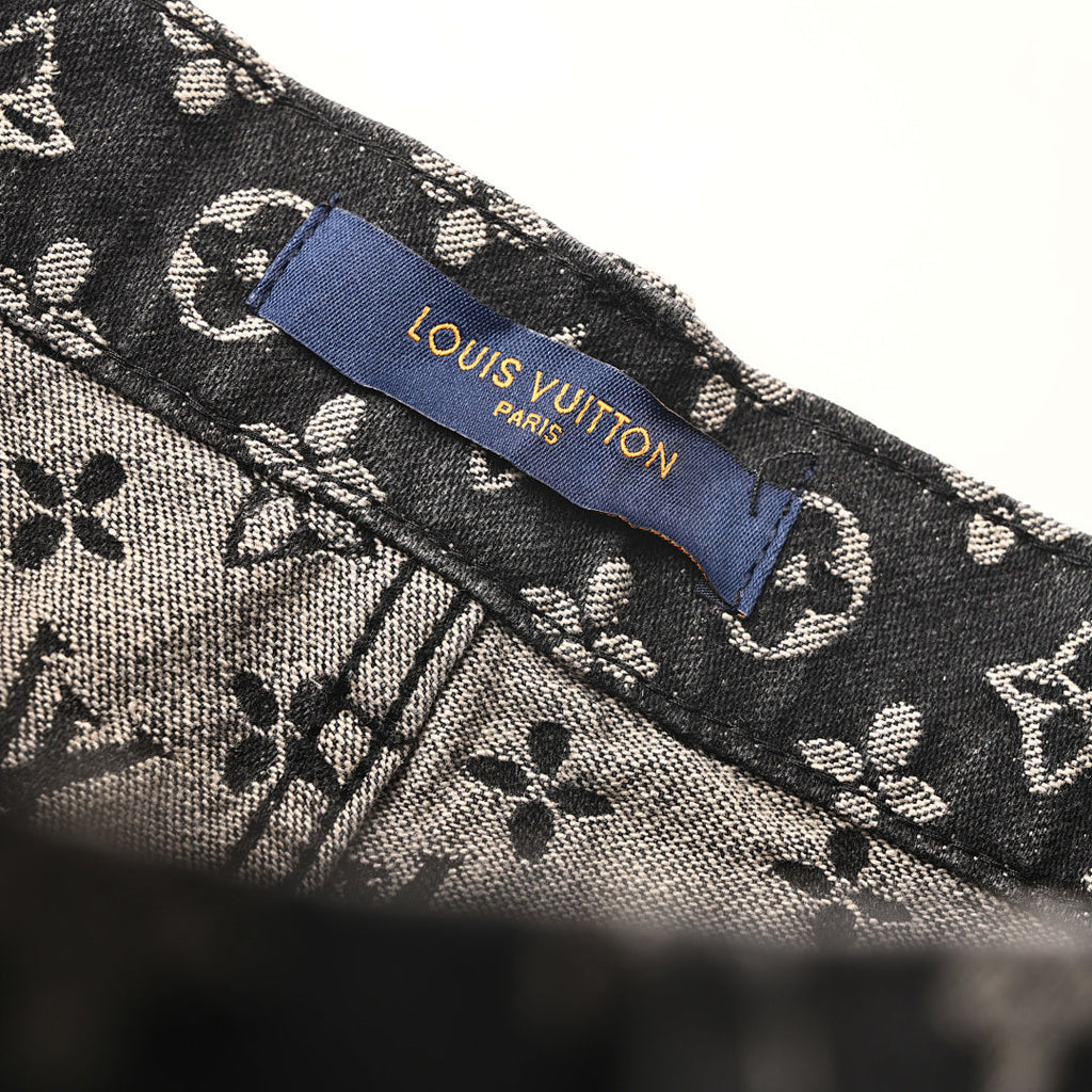 Louis Vuitton Straight Cut Jeans - product image 4