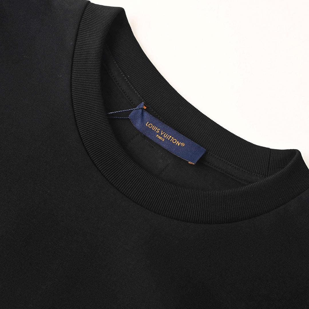 Louis Vuitton LV Mountain Velvet Jacquard T-Shirt - product image 4