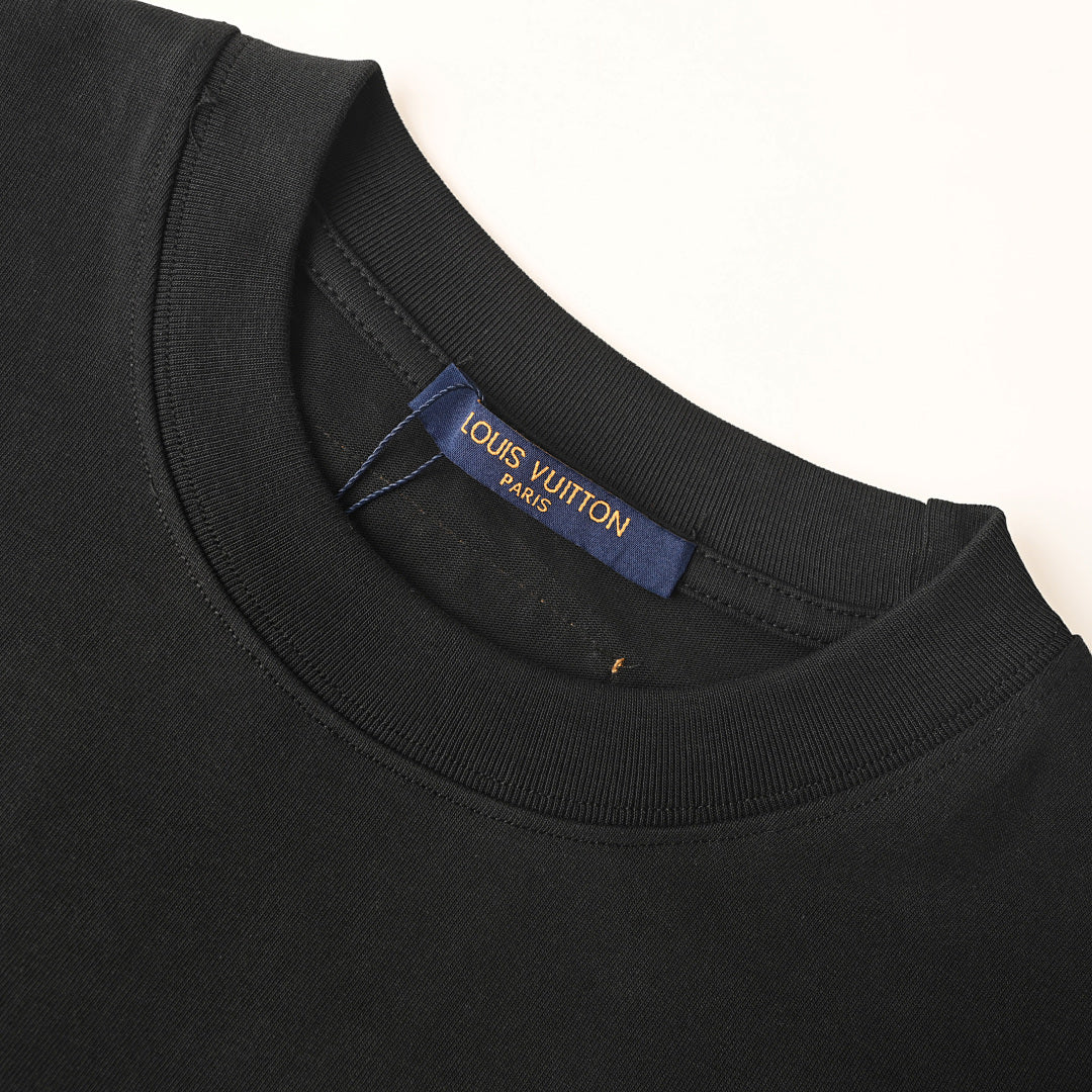 Louis Vuitton LV Mountain Velvet Jacquard T-Shirt - product image 4
