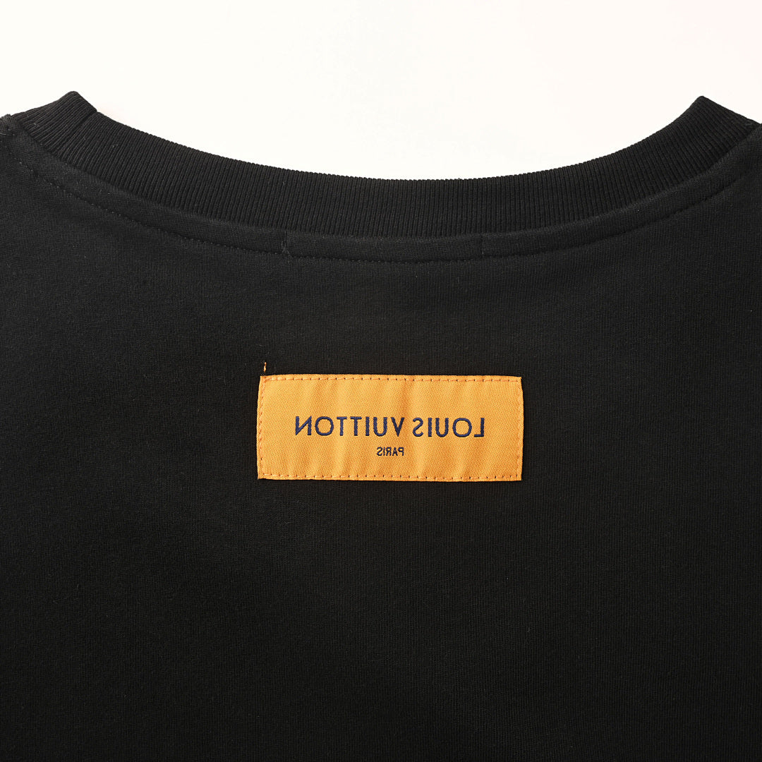 Louis Vuitton LV Mountain Velvet Jacquard T-Shirt - product image 5