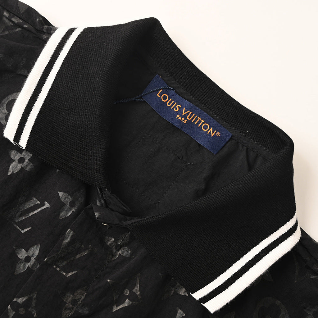 Louis Vuitton LV Mountain Velvet Jacquard T-Shirt - product image 4