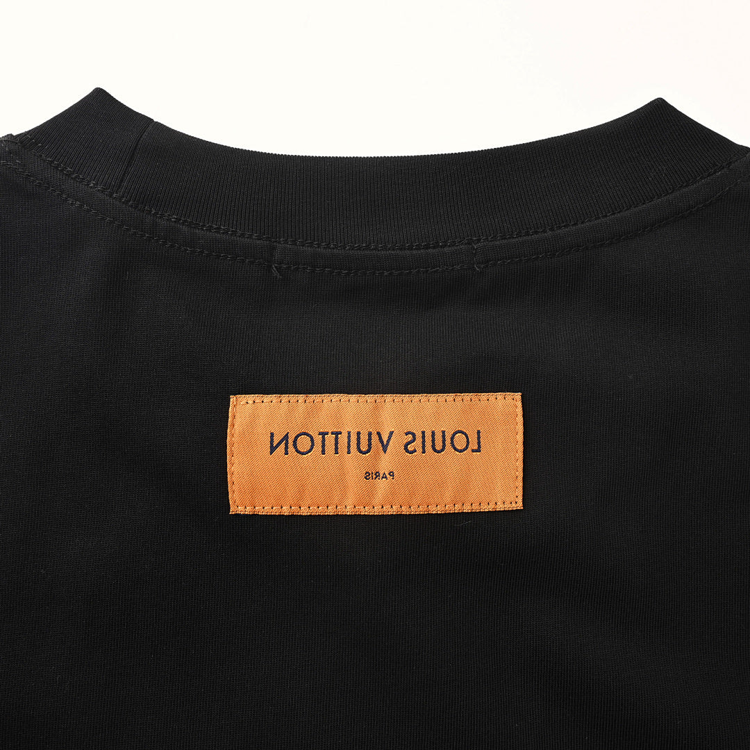 Louis Vuitton LV Mountain Velvet Jacquard T-Shirt - product image 5