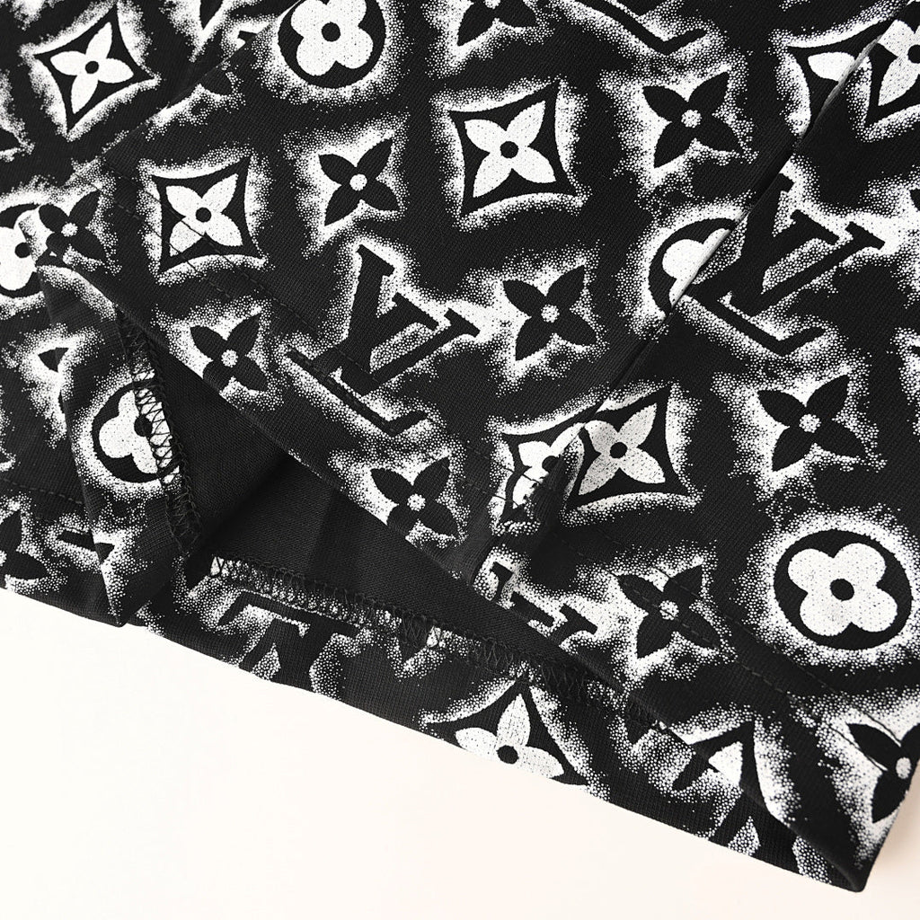 Louis Vuitton All-Over Logo Short-Sleeve T-Shirt - product image 7