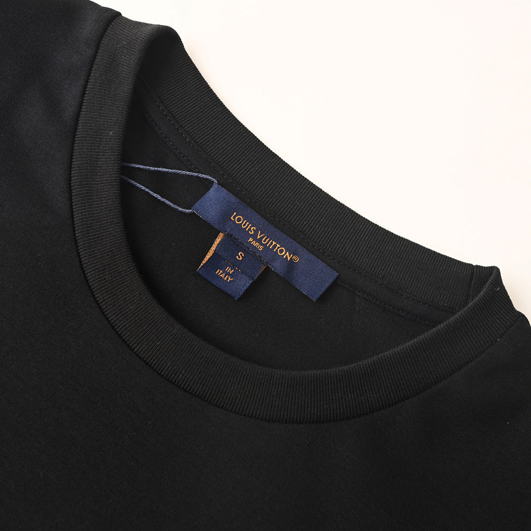 Louis Vuitton LV Mountain Velvet Jacquard T-Shirt - product image 4