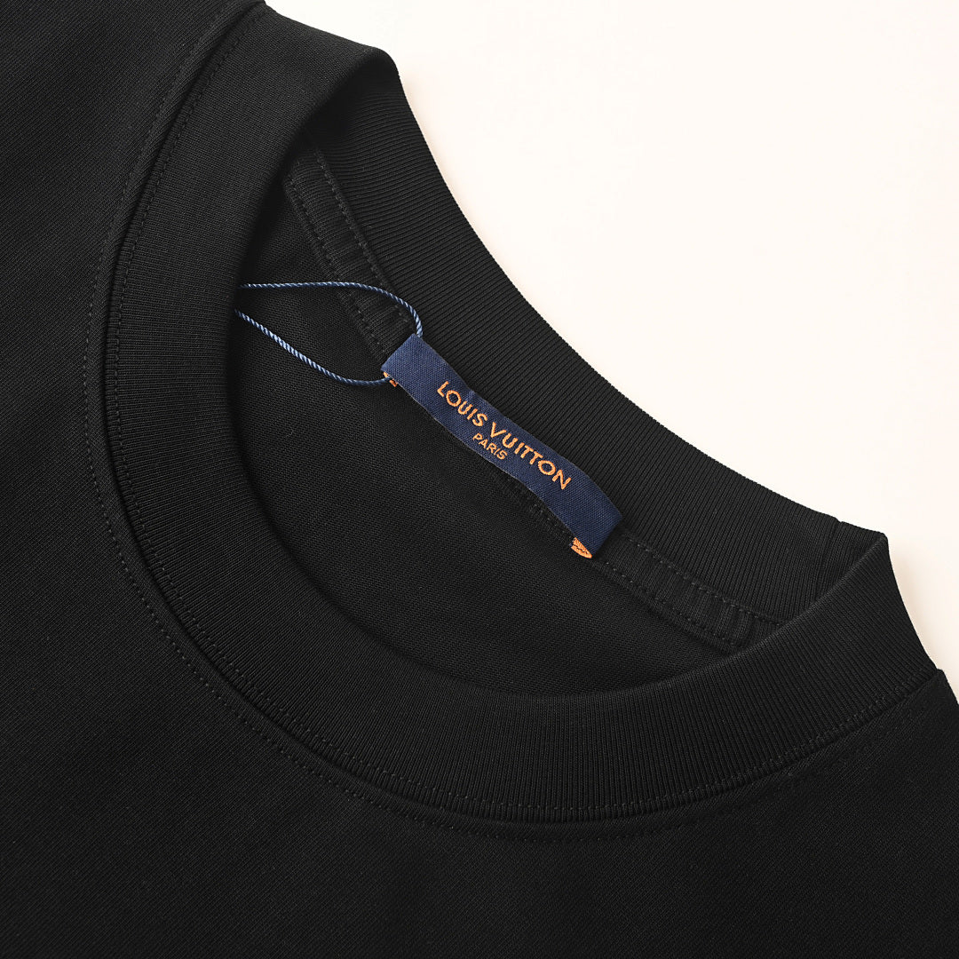 Louis Vuitton LV Mountain Velvet Jacquard T-Shirt - product image 4