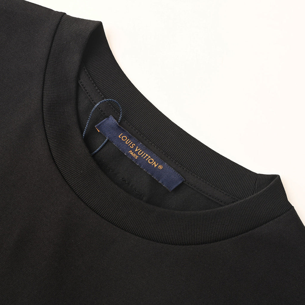 Louis Vuitton LV Mountain Velvet Jacquard T-Shirt - product image 4