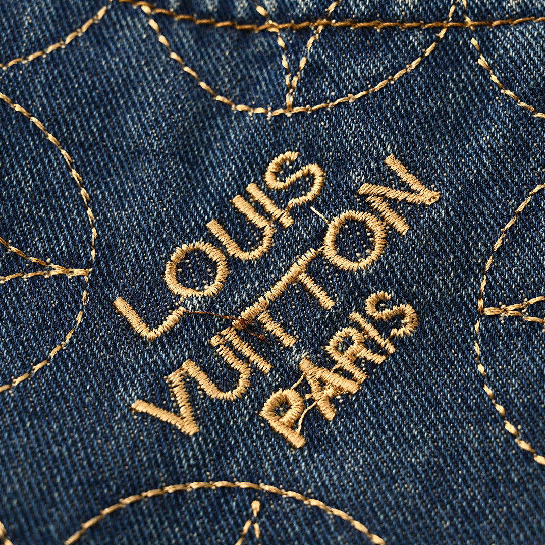 Louis Vuitton Cropped Jeans - product image 4