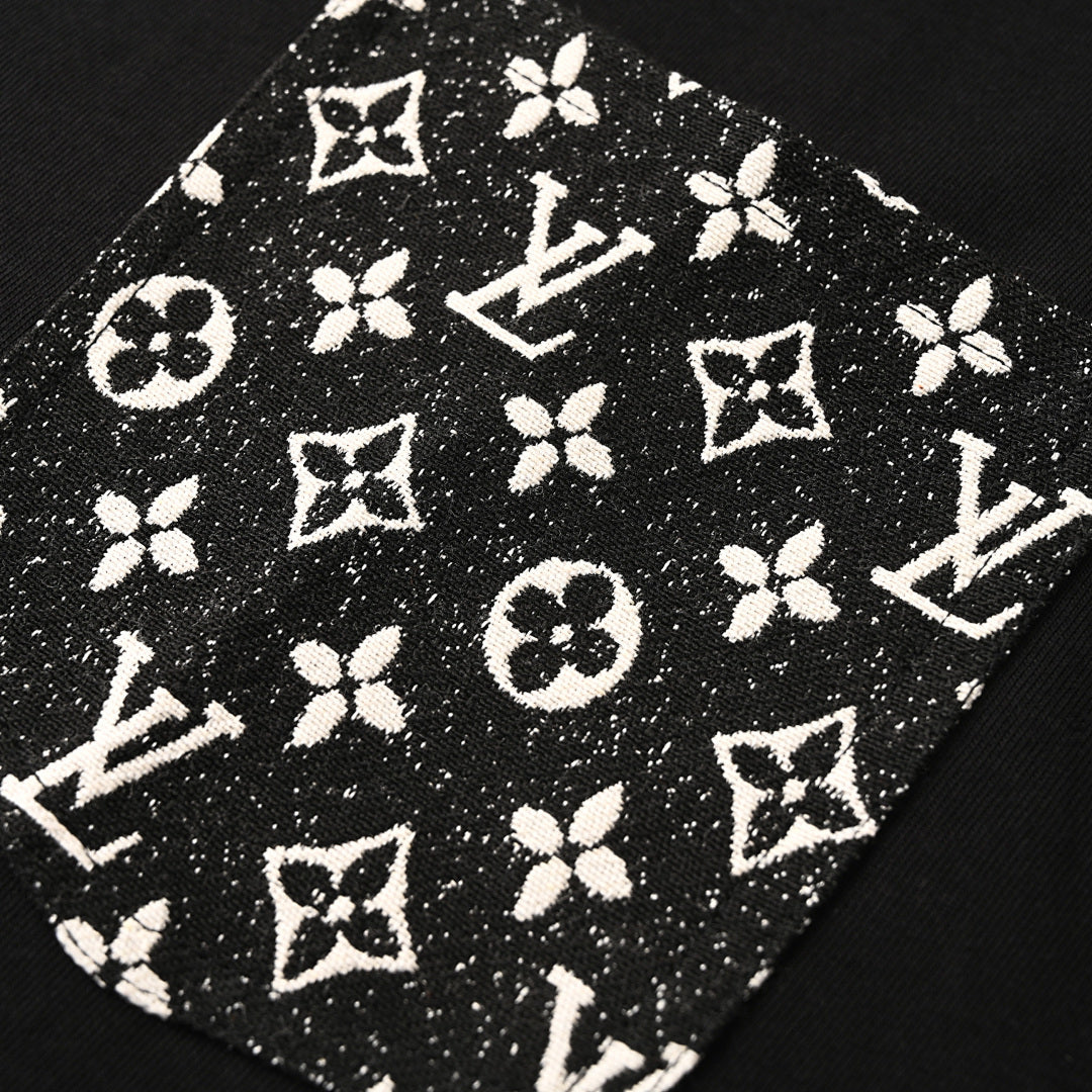 Louis Vuitton LV Mountain Velvet Jacquard T-Shirt - product image 4